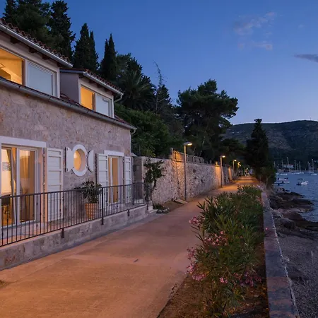 Aquamarine Villa